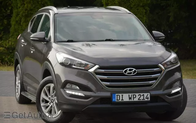 HYUNDAI Tucson 