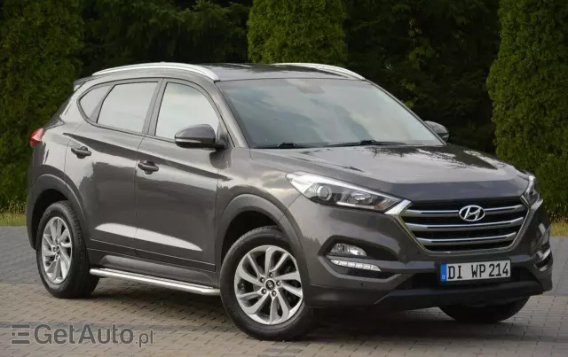 HYUNDAI Tucson 