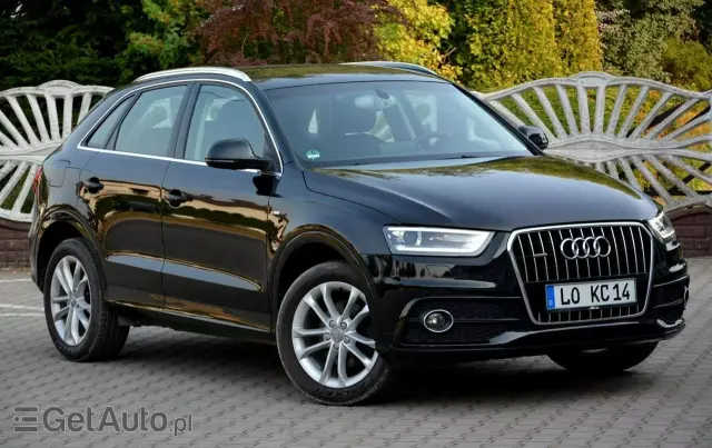 AUDI Q3 S tronic