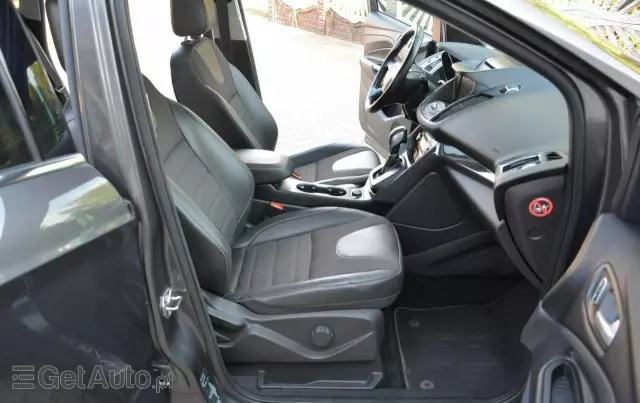 FORD Kuga Titanium Plus 4WD Aut.