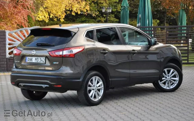 NISSAN Qashqai Active