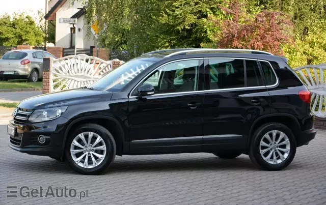 VOLKSWAGEN Tiguan Sport & Style 4 Mot