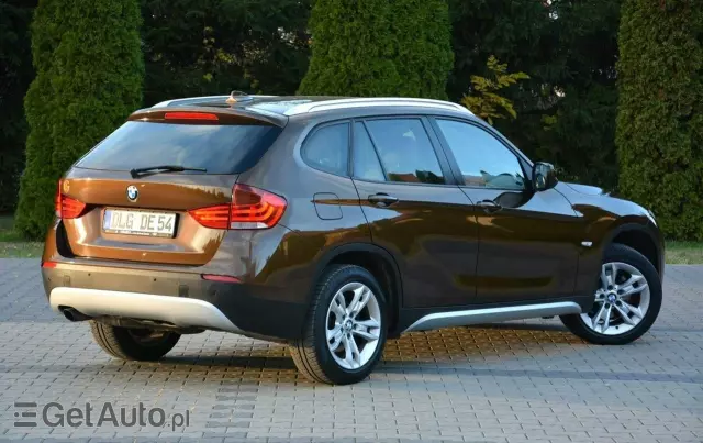 BMW X1 SDrive18i Sport Line