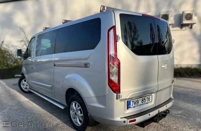 FORD Tourneo Custom 