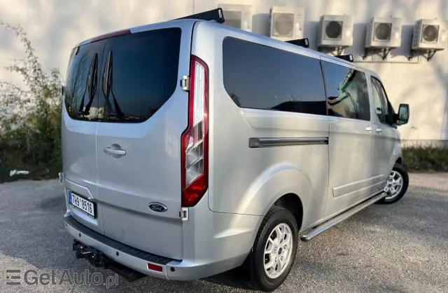 FORD Tourneo Custom 