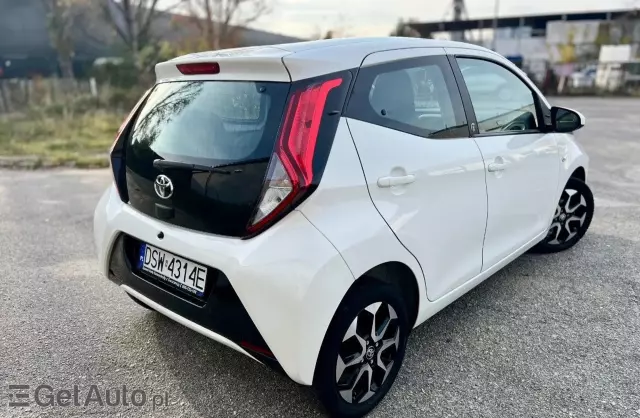 TOYOTA Aygo 