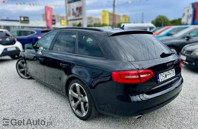 AUDI A4 