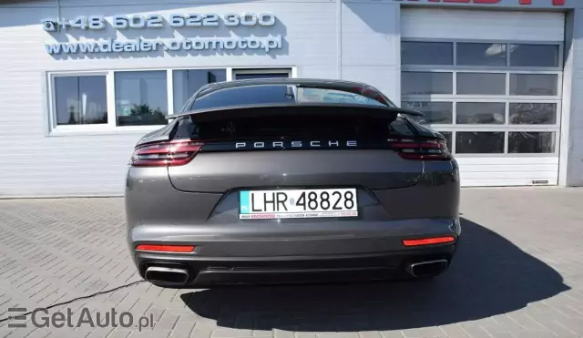 PORSCHE Panamera  4 E-Hybrid