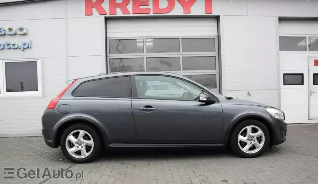 VOLVO C30 