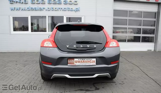 VOLVO C30 