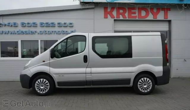 RENAULT Trafic 