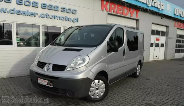 RENAULT Trafic 