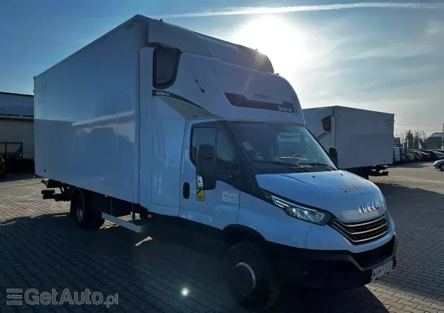 IVECO Daily 70C18H  DMC 7200kg  + kabina sypialna Spojkar XL + zabudowa kontener wym wew. 6100x2450x2550 + winda 