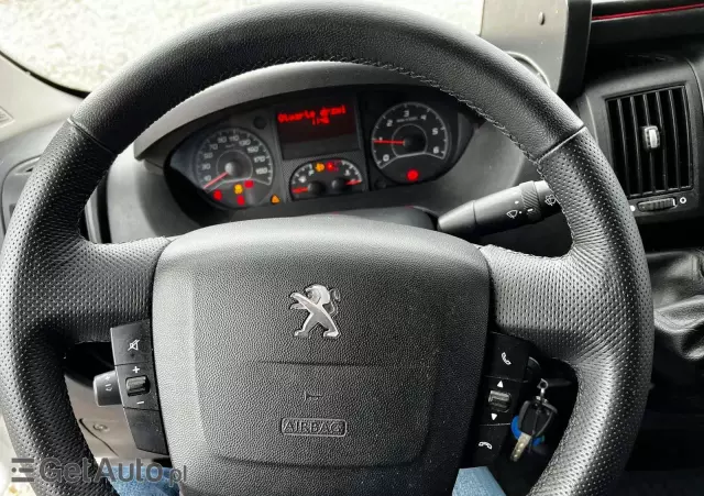 PEUGEOT Boxer 435 3.0 HDI 130kW/177KM L4 skrzynia 10EP + kabina sypialna 