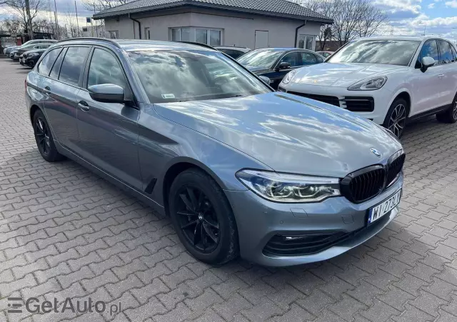 BMW Seria 5  530d xDrive