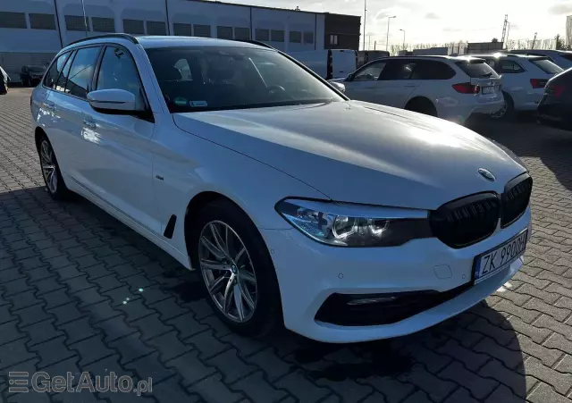 BMW Seria 5  525d Touring Sport Line