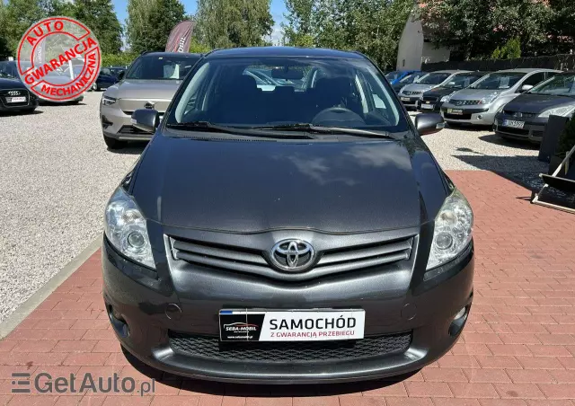 TOYOTA Auris  1.33 VVT-i Terra