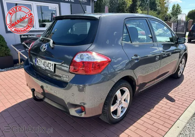 TOYOTA Auris  1.33 VVT-i Terra