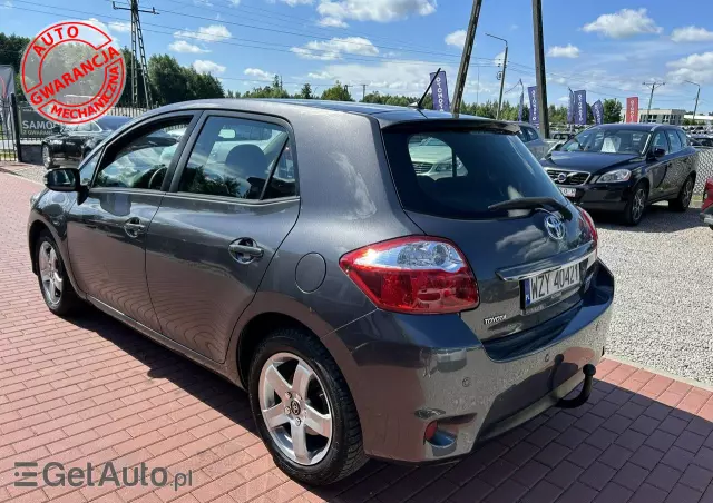 TOYOTA Auris  1.33 VVT-i Terra