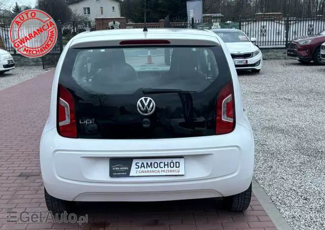 VOLKSWAGEN Up! 