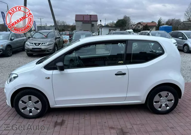 VOLKSWAGEN Up! 