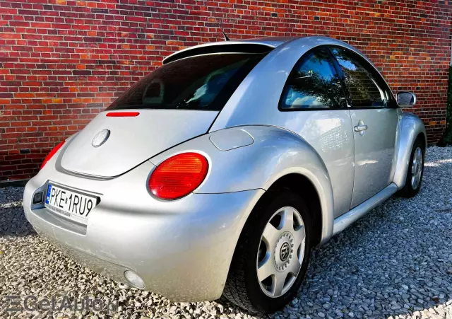 VOLKSWAGEN New Beetle 