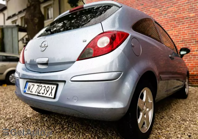 OPEL Corsa 