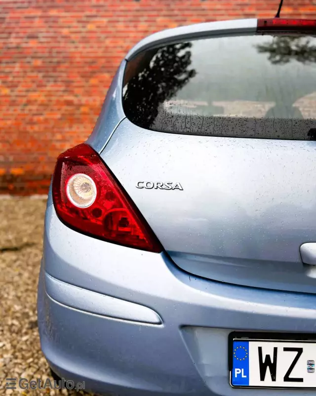 OPEL Corsa 