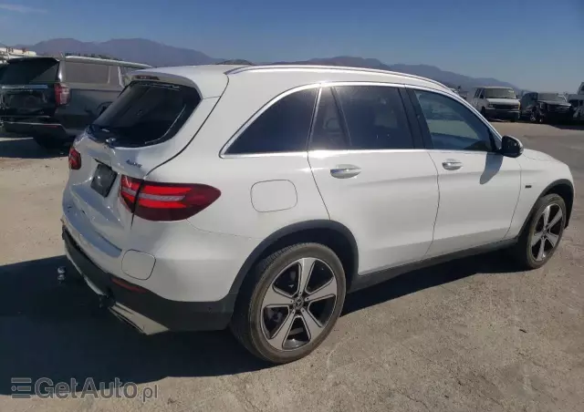 MERCEDES-BENZ GLC  350 e 4-Matic