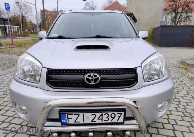 TOYOTA RAV4 