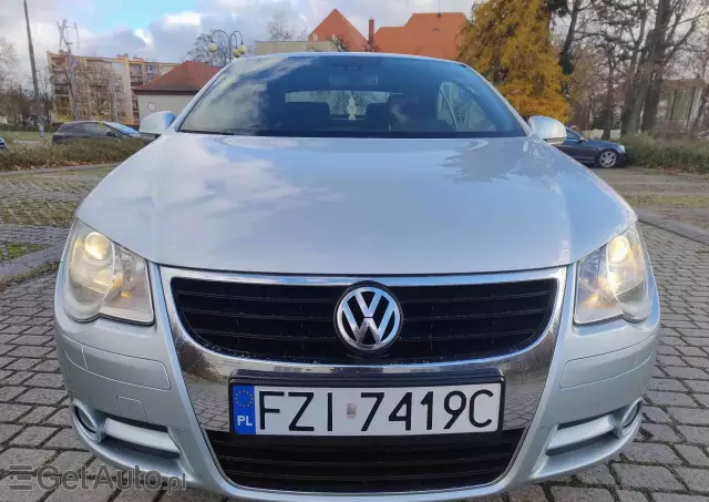 VOLKSWAGEN Eos 