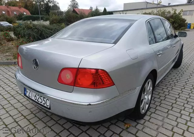 VOLKSWAGEN Phaeton 