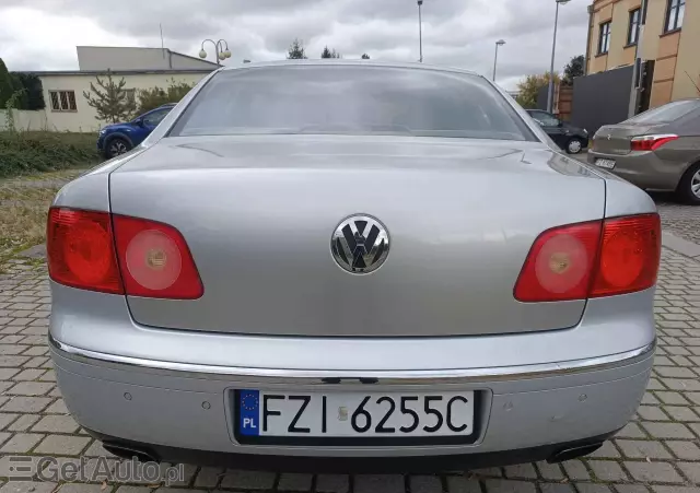 VOLKSWAGEN Phaeton 