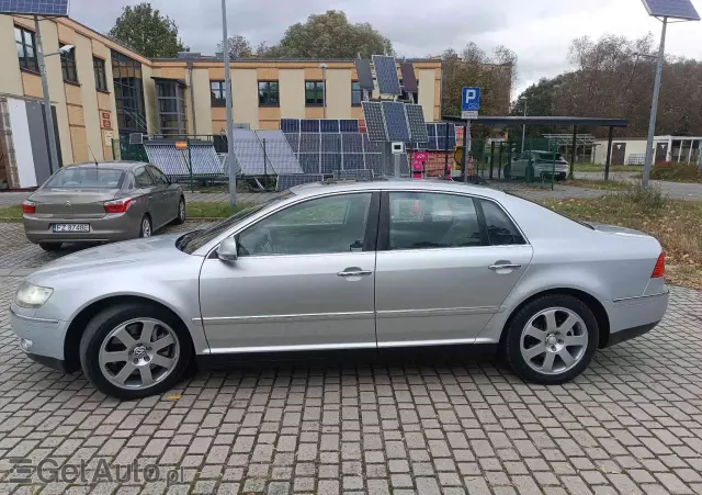 VOLKSWAGEN Phaeton 