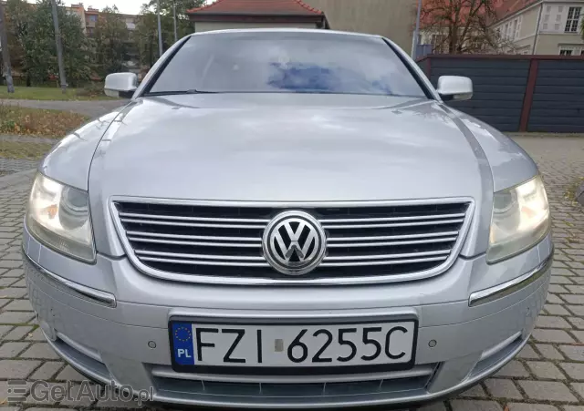 VOLKSWAGEN Phaeton 