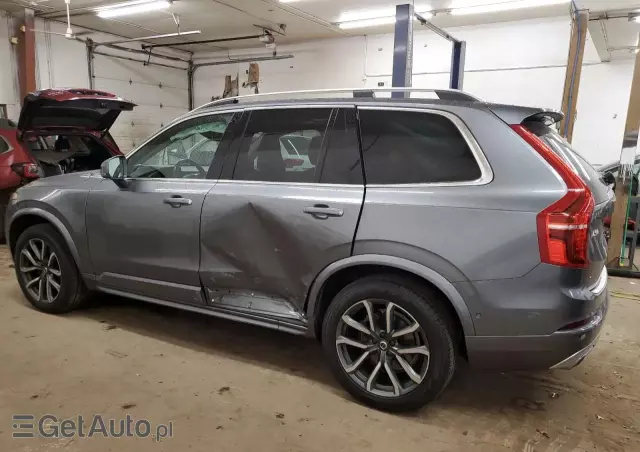 VOLVO XC 90  T6 AWD Momentum