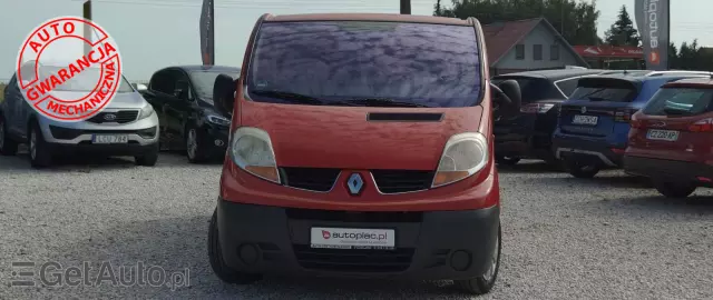 RENAULT Trafic 