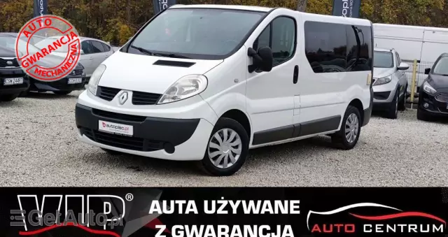 RENAULT Trafic 