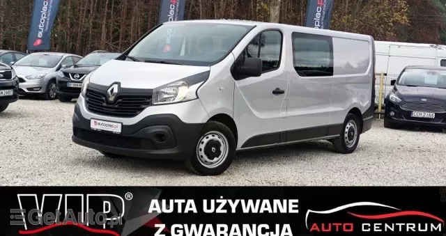 RENAULT Trafic 