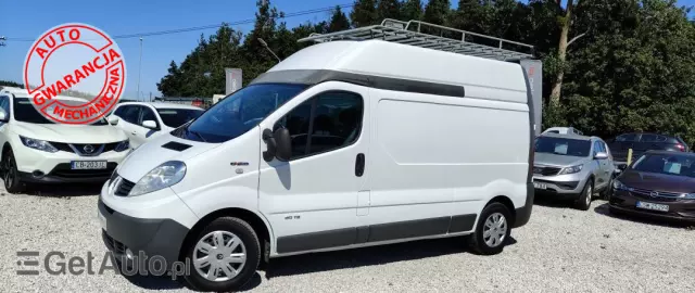 RENAULT Trafic 