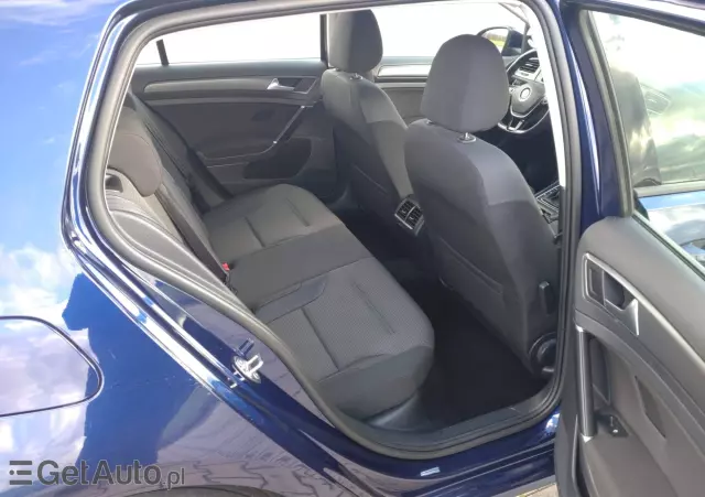 VOLKSWAGEN Golf  VII 1.6 TDI BMT Highline