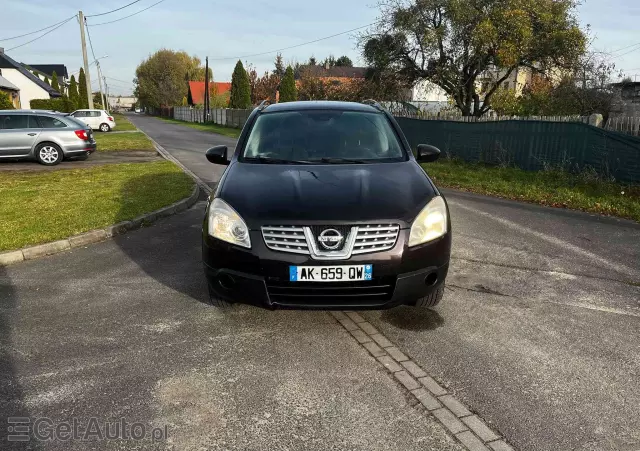 NISSAN Qashqai  2.0 dCi 4x4 Tekna