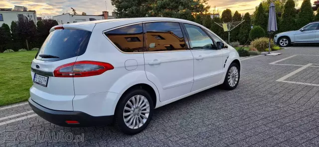 FORD S-Max Titanium