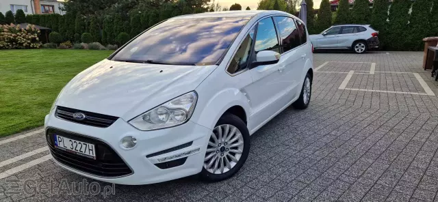 FORD S-Max Titanium