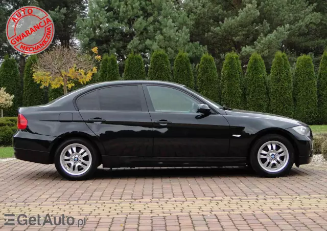 BMW Seria 3 320i