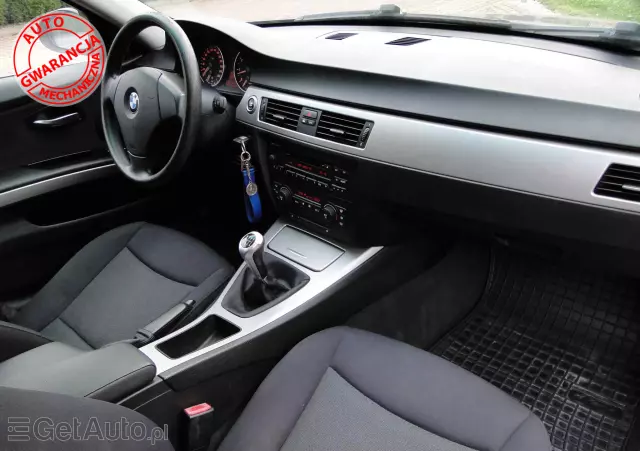 BMW Seria 3 320i