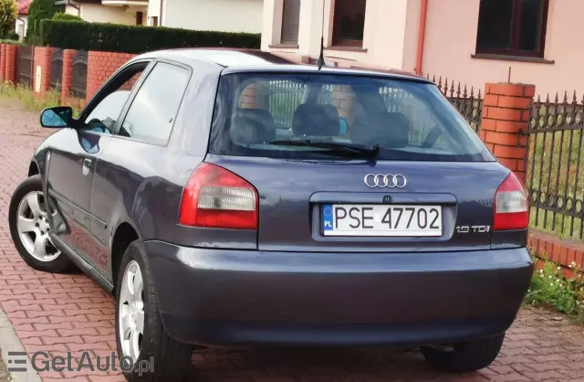 AUDI A3 