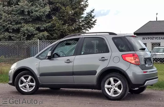 SUZUKI SX4 