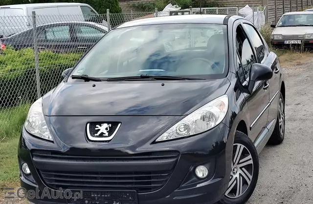 PEUGEOT 207 