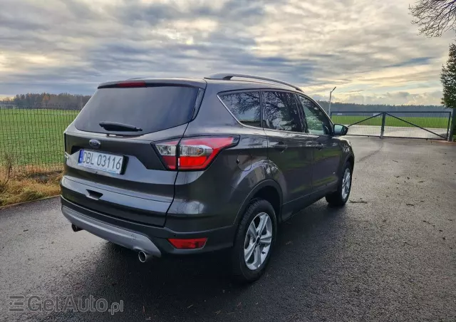 FORD Kuga 2.0 TDCi 4x4 ST-Line